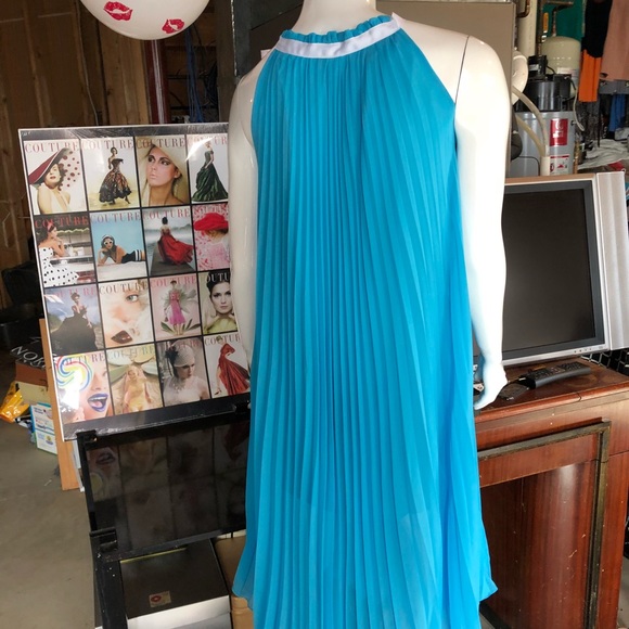 Boutique silk blue dress - Picture 4 of 4